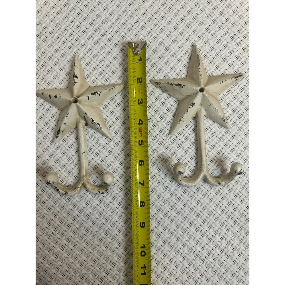Unbranded pair cast